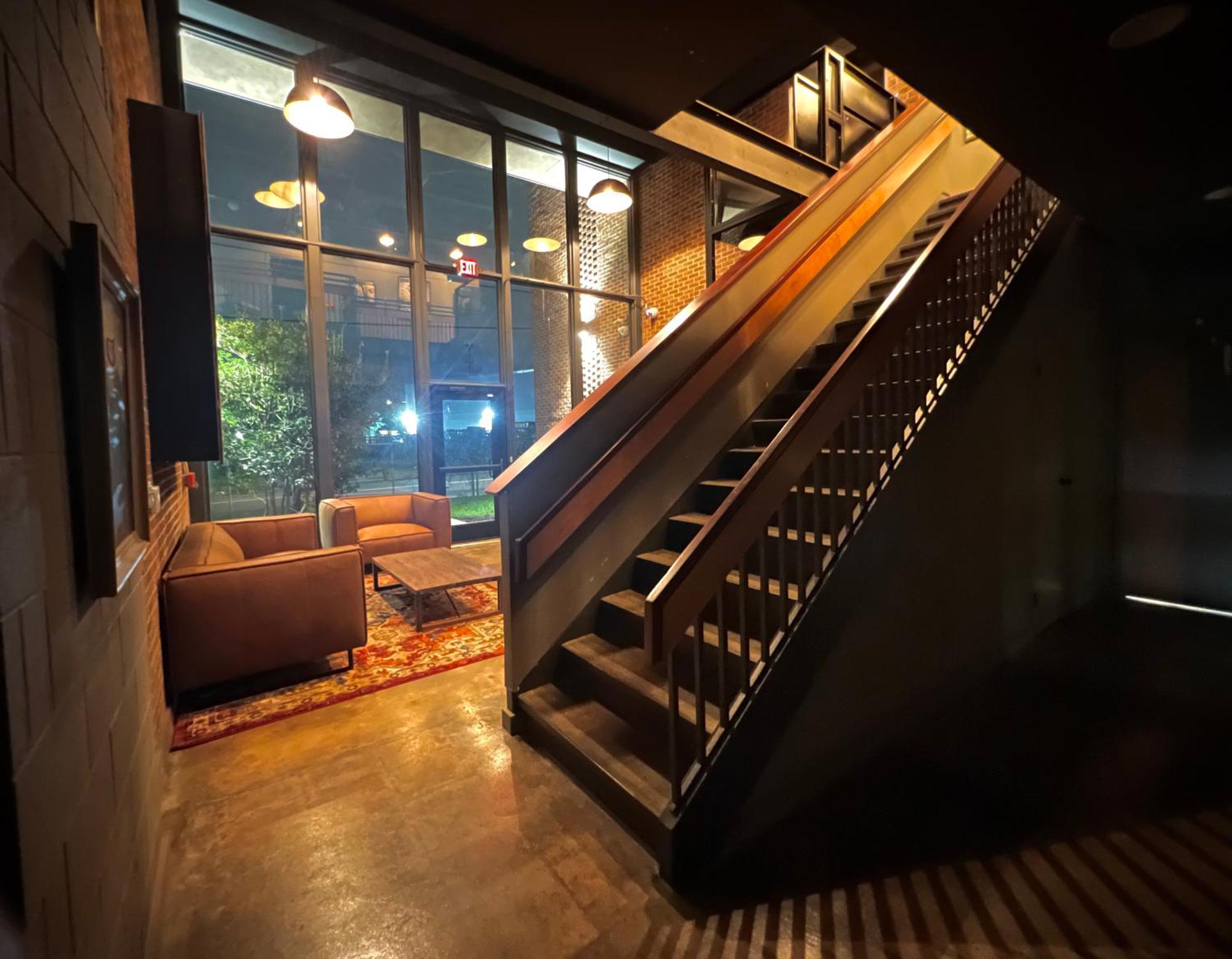 Classified Moto - The Frank Room Richmond Exterior photo